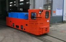 礦用電機(jī)車遙控系統(tǒng)如何實現(xiàn)？