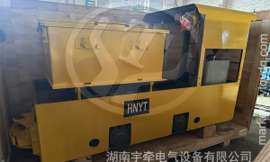 多少?lài)嵉V用湘潭電機(jī)車(chē)是指自重嗎？